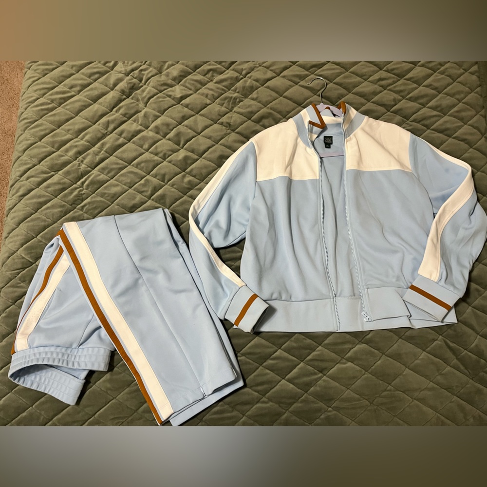 Jacket and joggers set